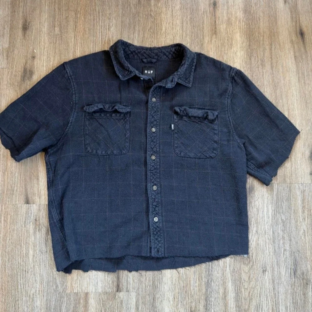 HUF Grunge Cropped Workwear Button Up Washed Black Plaid Skater Shirt L